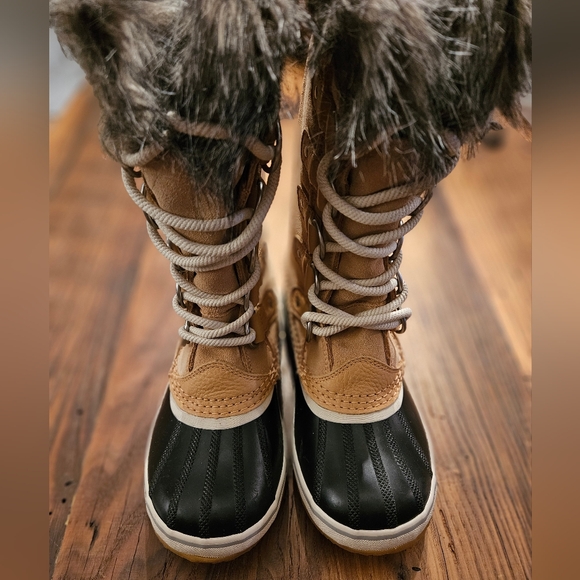 Sorel Joan of Arctic Insulated Waterproof Women's Winter Boot 5 - Picture 4 of 8